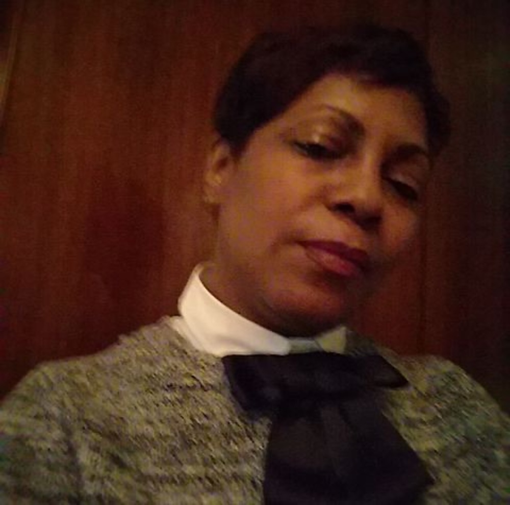 Meet your Posher, Teasha